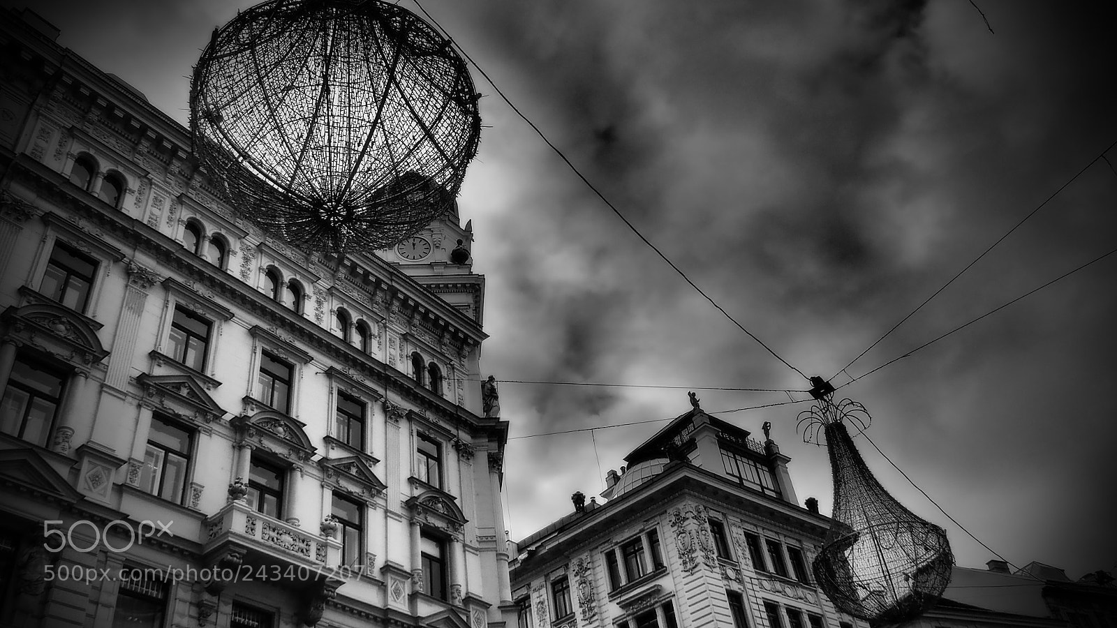 Olympus OM-D E-M10 sample photo. Darkness over vienna photography