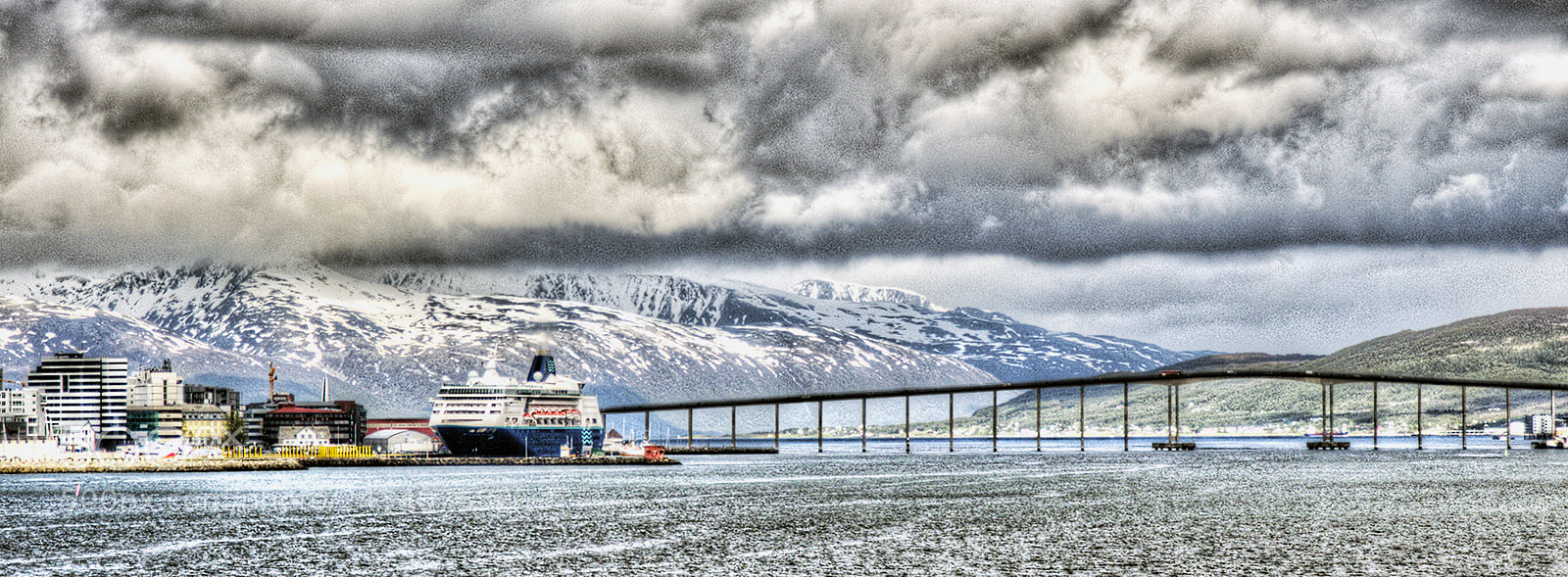 Nikon D300 sample photo. Tromsø photography
