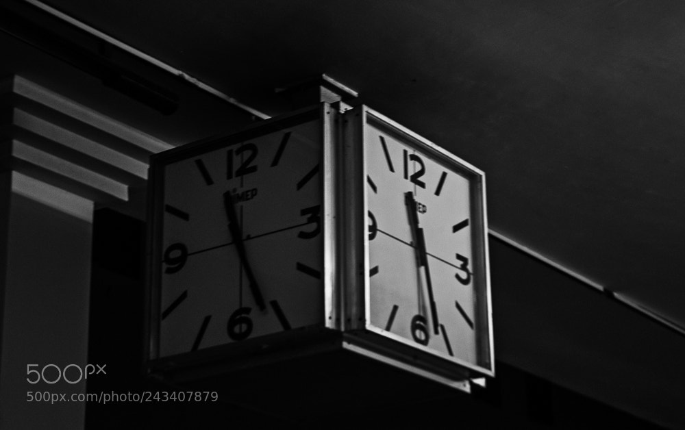 Nikon D3100 sample photo. Tempo photography