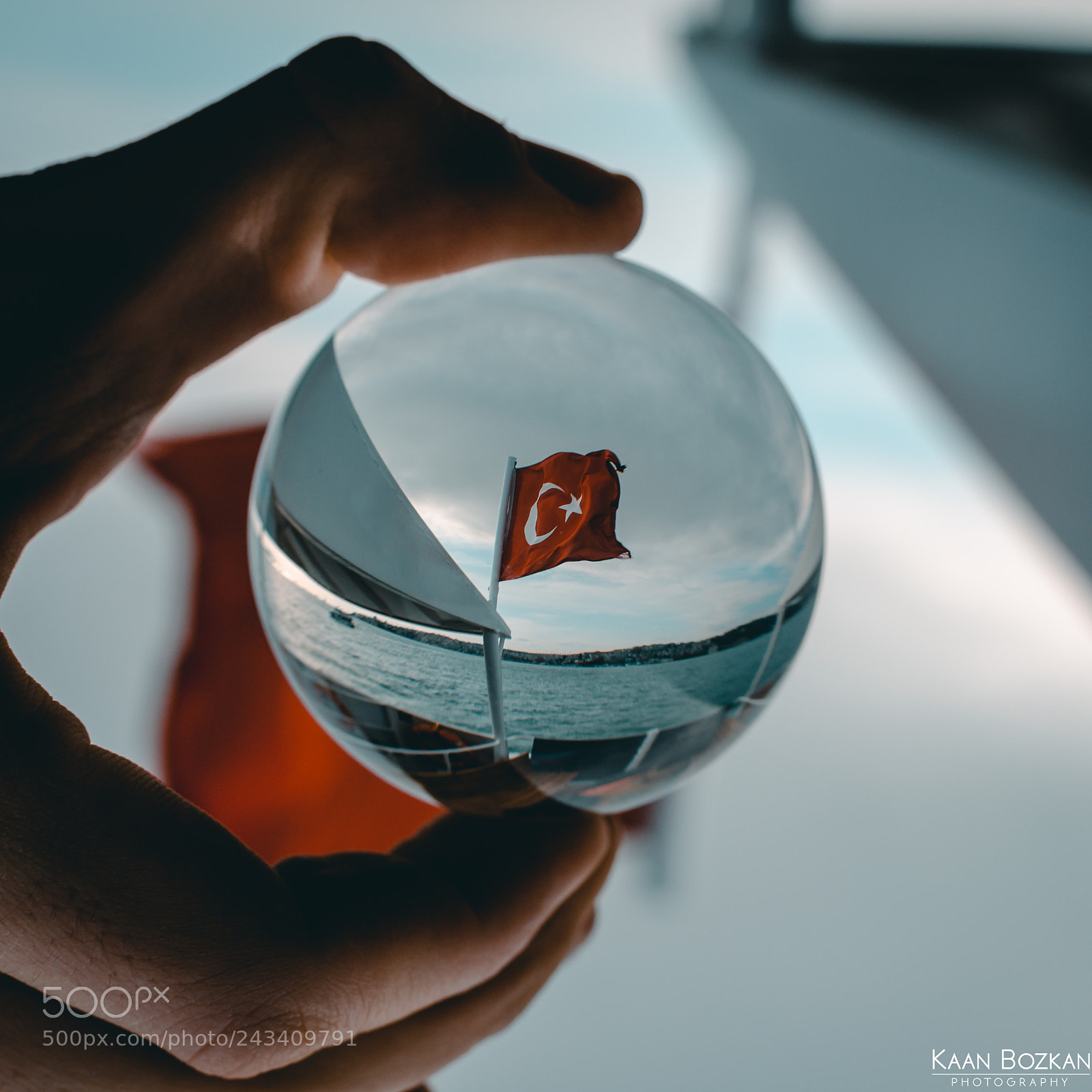 Nikon D5100 sample photo. Flag in a glass photography