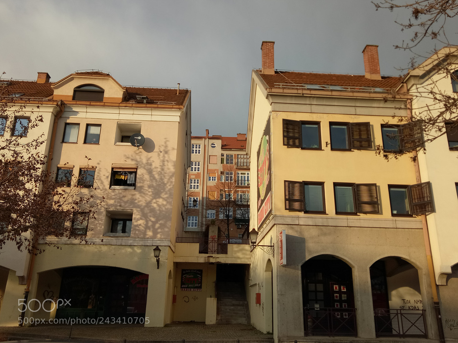 OPPO A1601 sample photo. House front photography