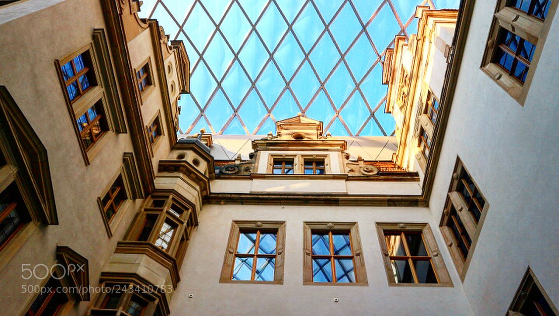 Canon EOS M10 sample photo. Dresden photography