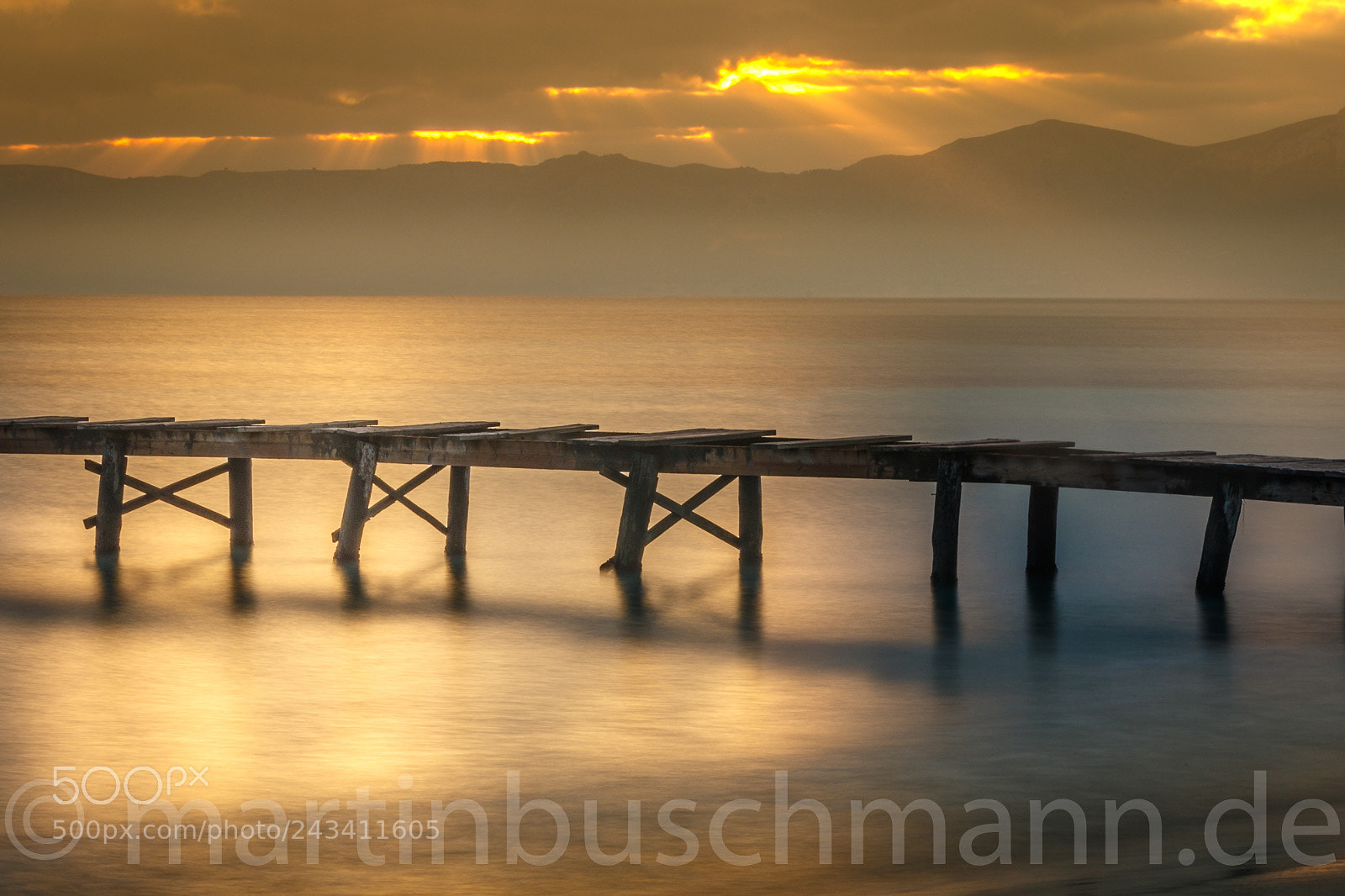 Canon EOS 7D Mark II sample photo. Steg ins wasser photography
