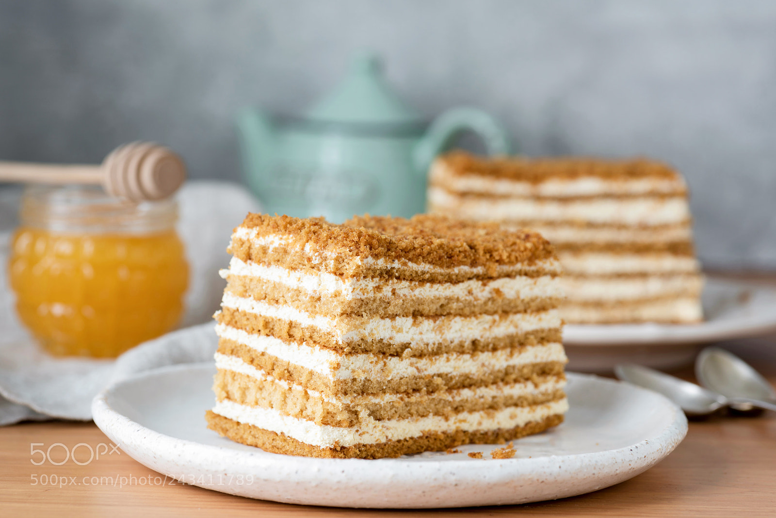 Nikon D810 sample photo. Honey layered cake or photography