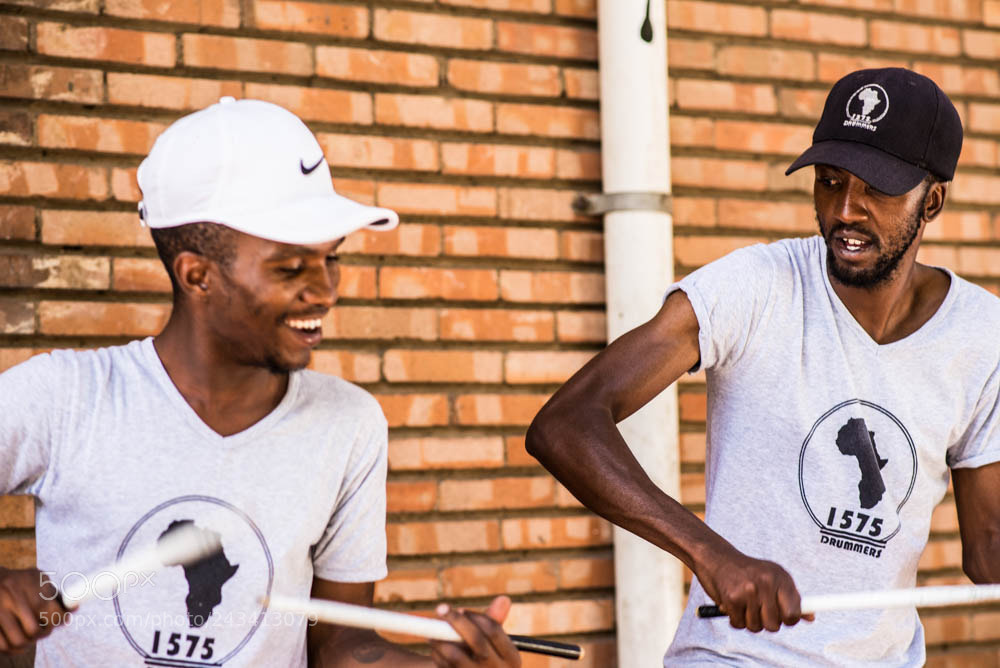 Nikon D610 sample photo. Street musicians in maboneng photography