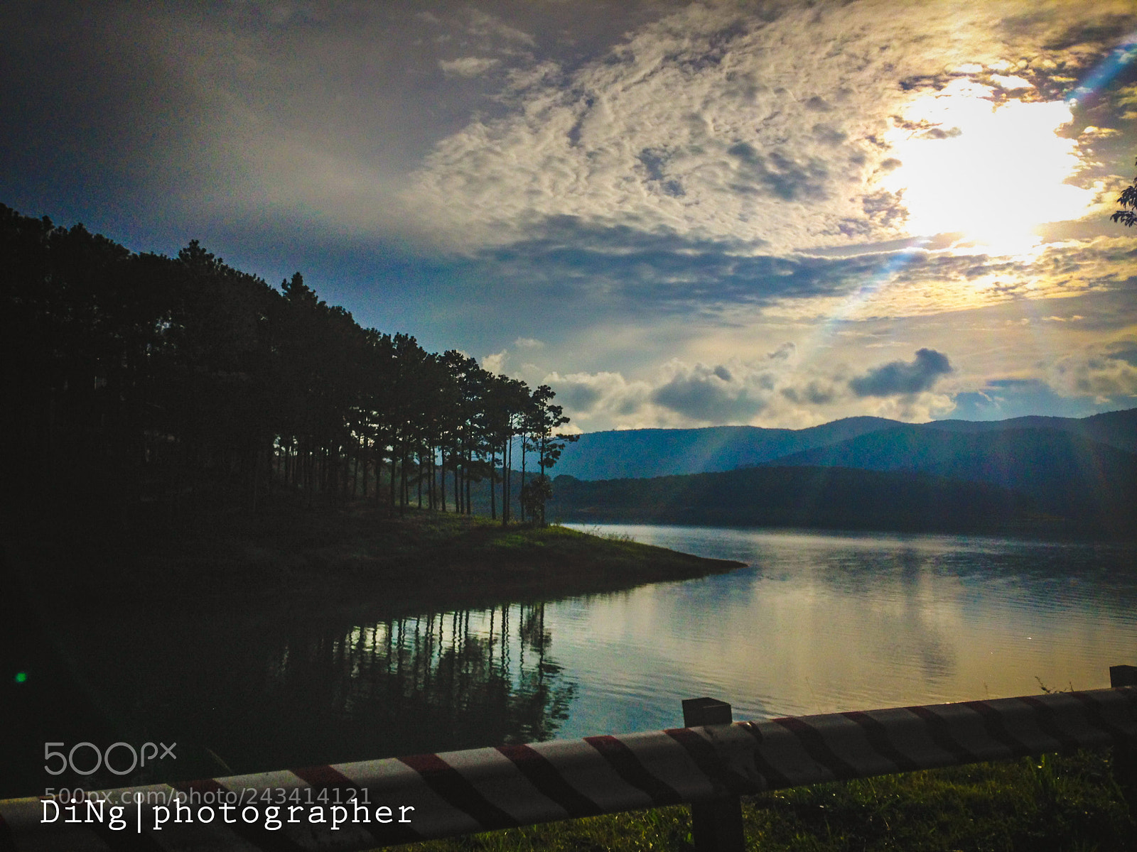 Apple iPhone 5 sample photo. Peaceful. photography