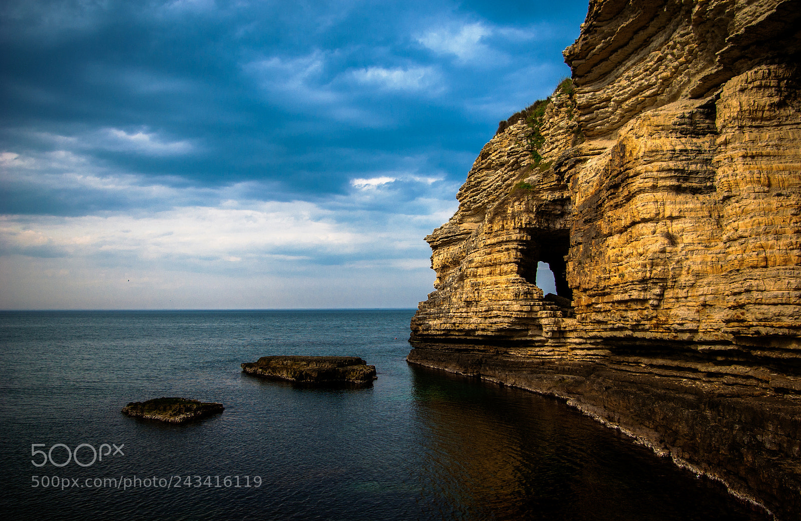 Pentax K10D sample photo. Cliff photography
