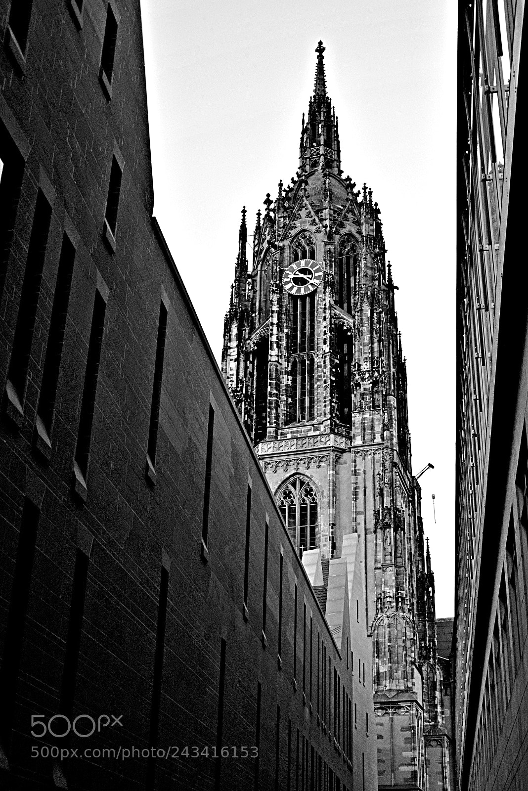 Nikon D5500 sample photo. Frankfurt cathedral photography
