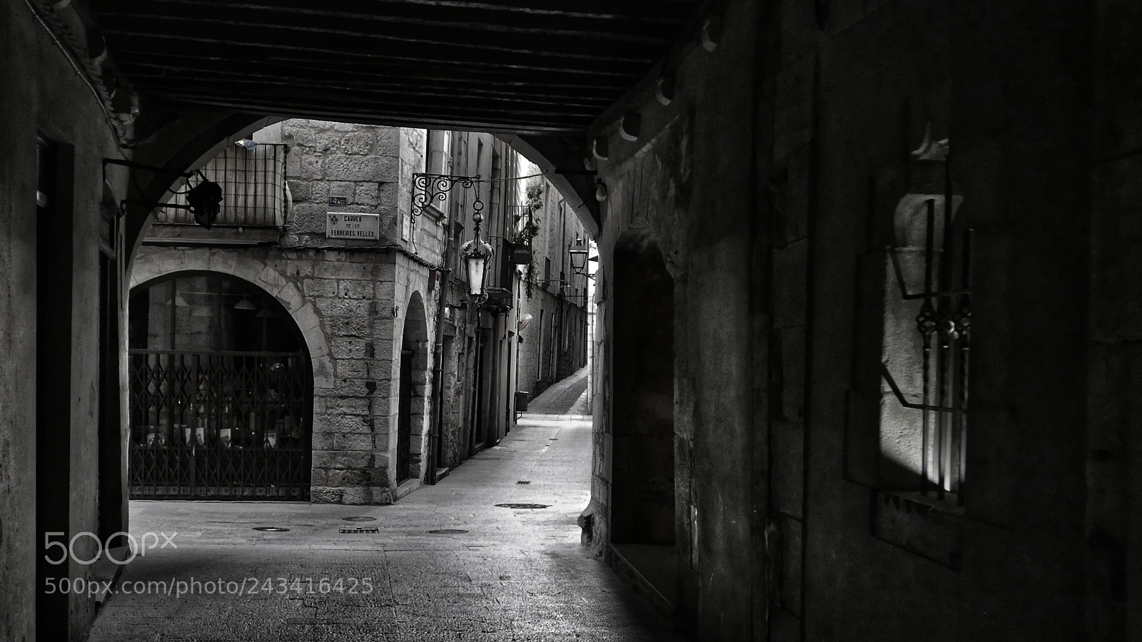 Panasonic Lumix DMC-LX100 sample photo. Girona photography