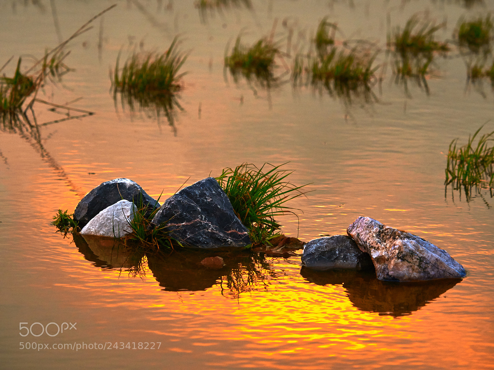 Olympus OM-D E-M5 II sample photo. Atardecer en las rocas photography