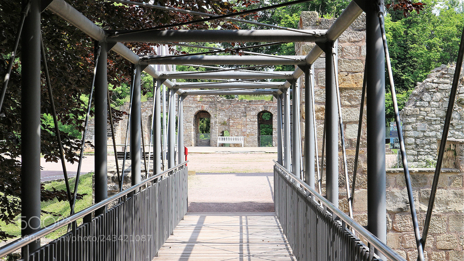 Canon EOS M10 sample photo. Arnstadt zugang ruine neideck photography
