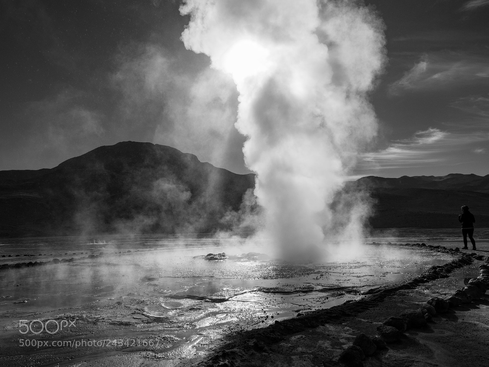 Olympus OM-D E-M1 Mark II sample photo. El tatio photography