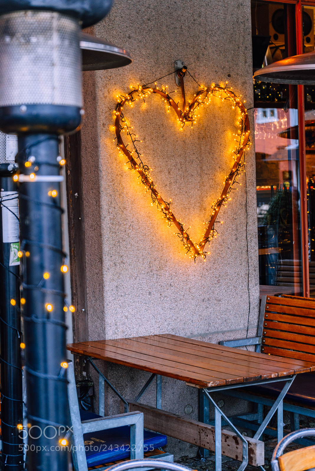 Sony a7R sample photo. Love everywhere photography