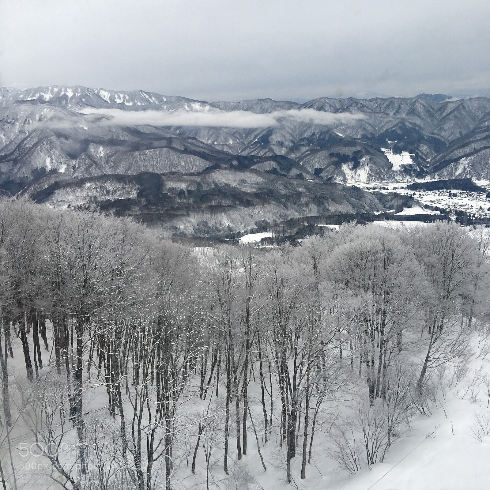 Apple iPhone 6s Plus sample photo. Snow photography