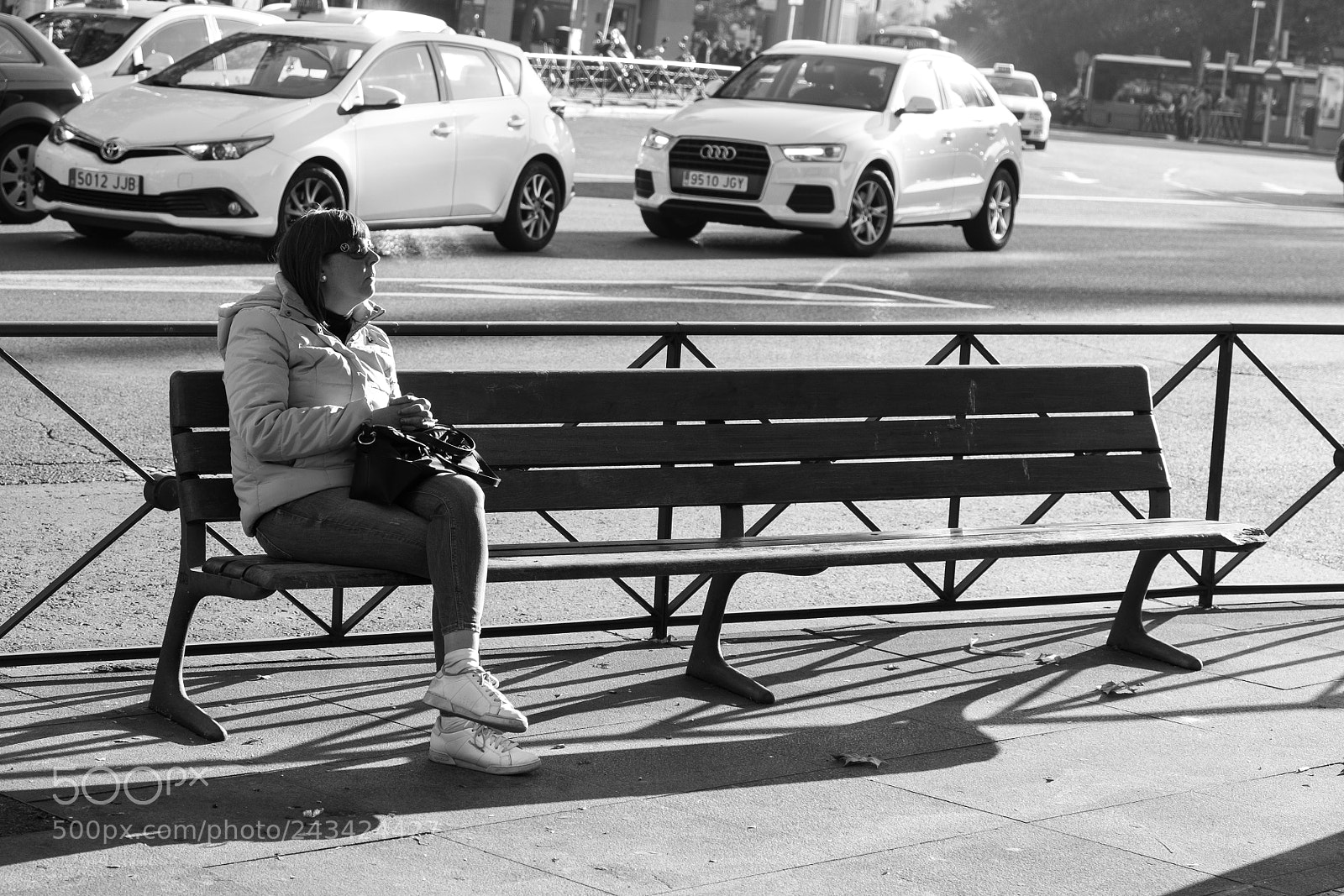 Fujifilm X-E1 sample photo. Woman sitting on a photography