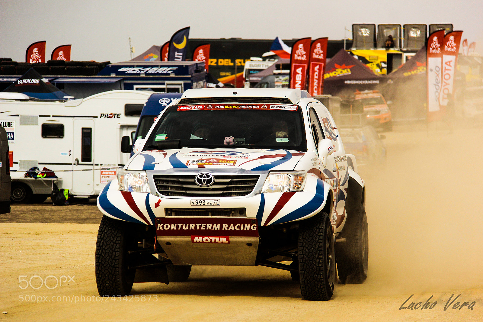 Canon EOS 60D sample photo. Toyota dakar photography