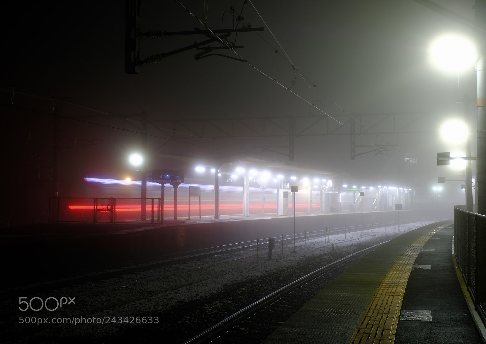 Fujifilm X-E3 sample photo. Shiraichi station in a photography