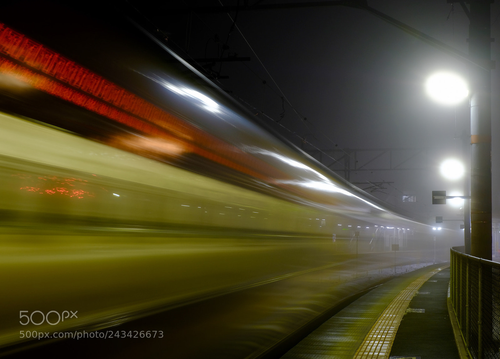 Fujifilm X-E3 sample photo. Shiraichi station in a photography