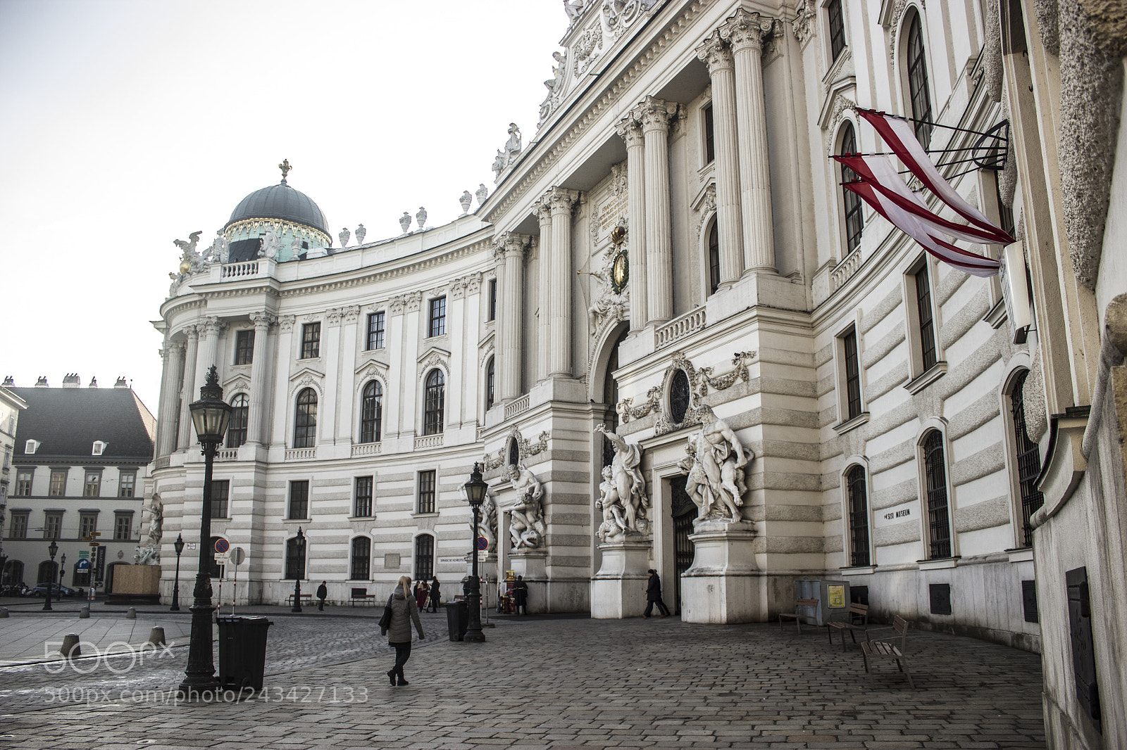Canon EOS 550D (EOS Rebel T2i / EOS Kiss X4) sample photo. Hofburg palace photography