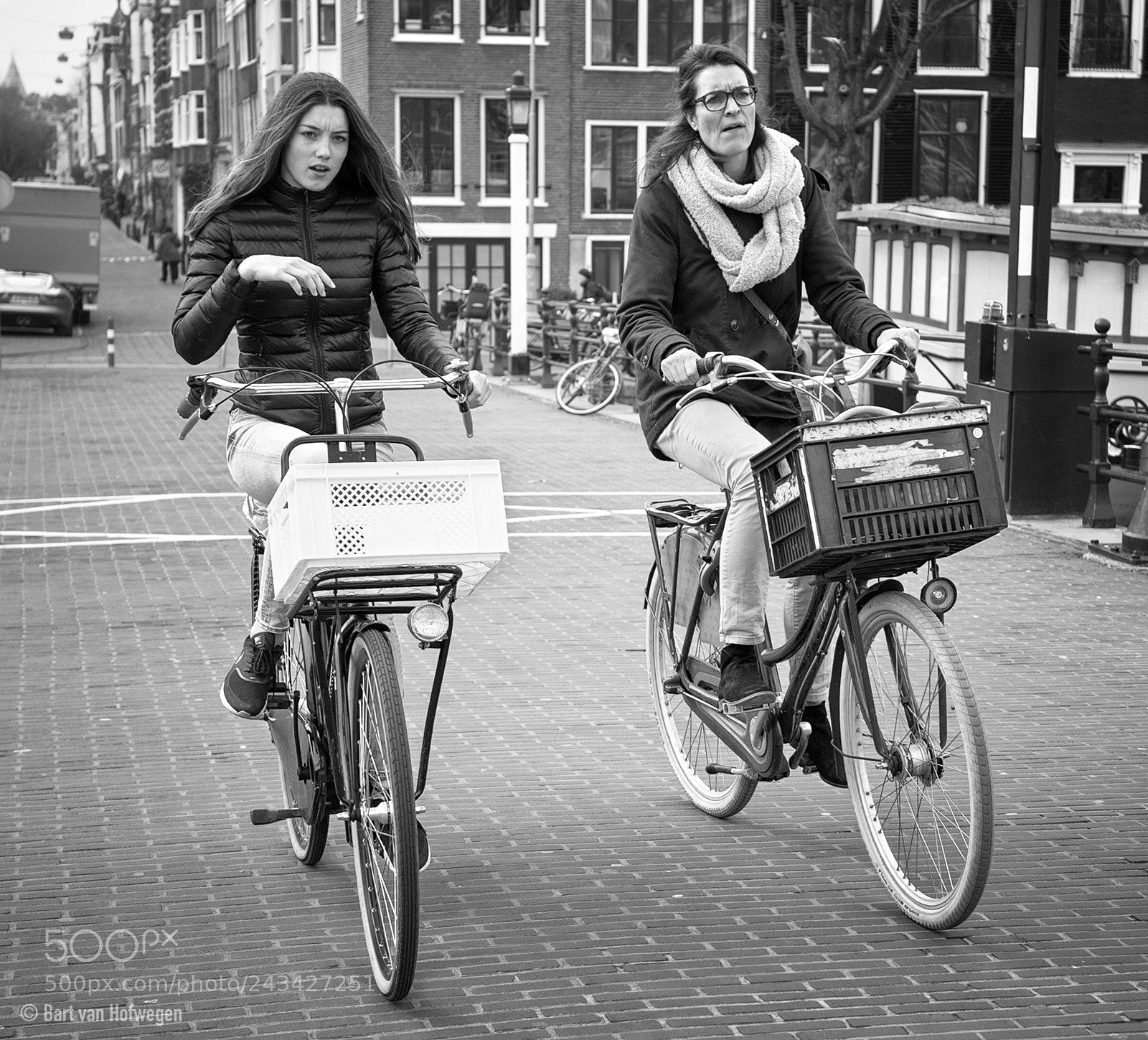 Leica Q (Typ 116) sample photo. Dutch bike riding 3 photography