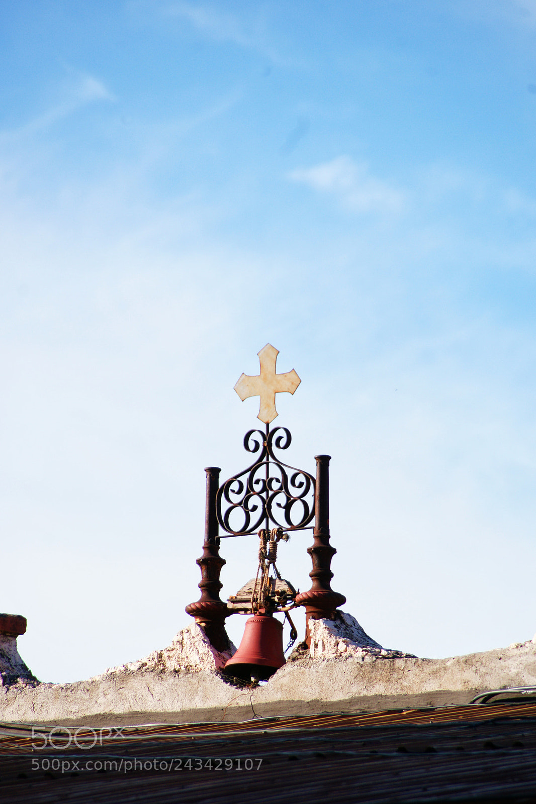 Sony Alpha DSLR-A900 sample photo. Red bell photography