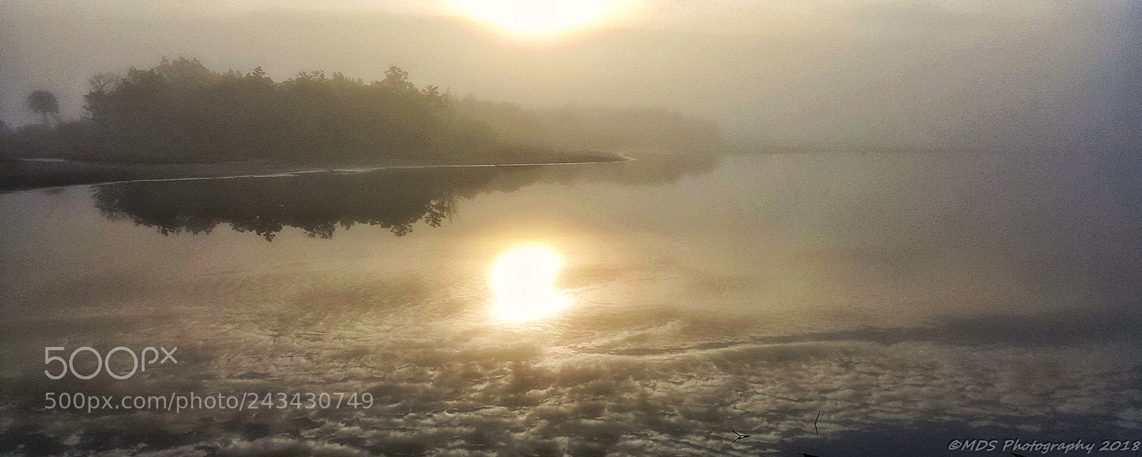 Samsung Galaxy Note5 sample photo. Foggy sunrise at nassau photography