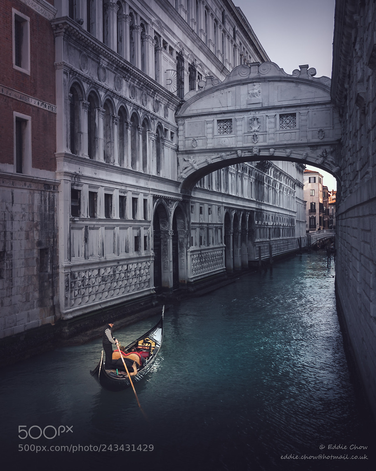 Leica V-Lux (Typ 114) sample photo. Venice 28 - bridge photography
