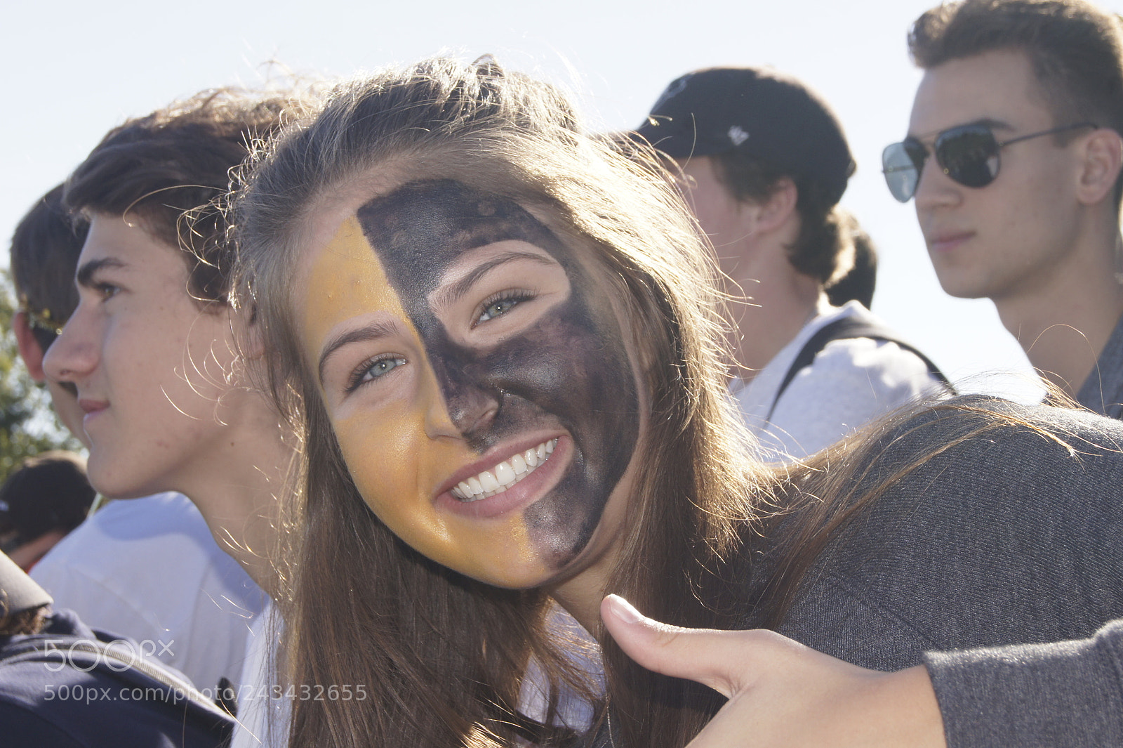 Sony SLT-A33 sample photo. School spirit photography