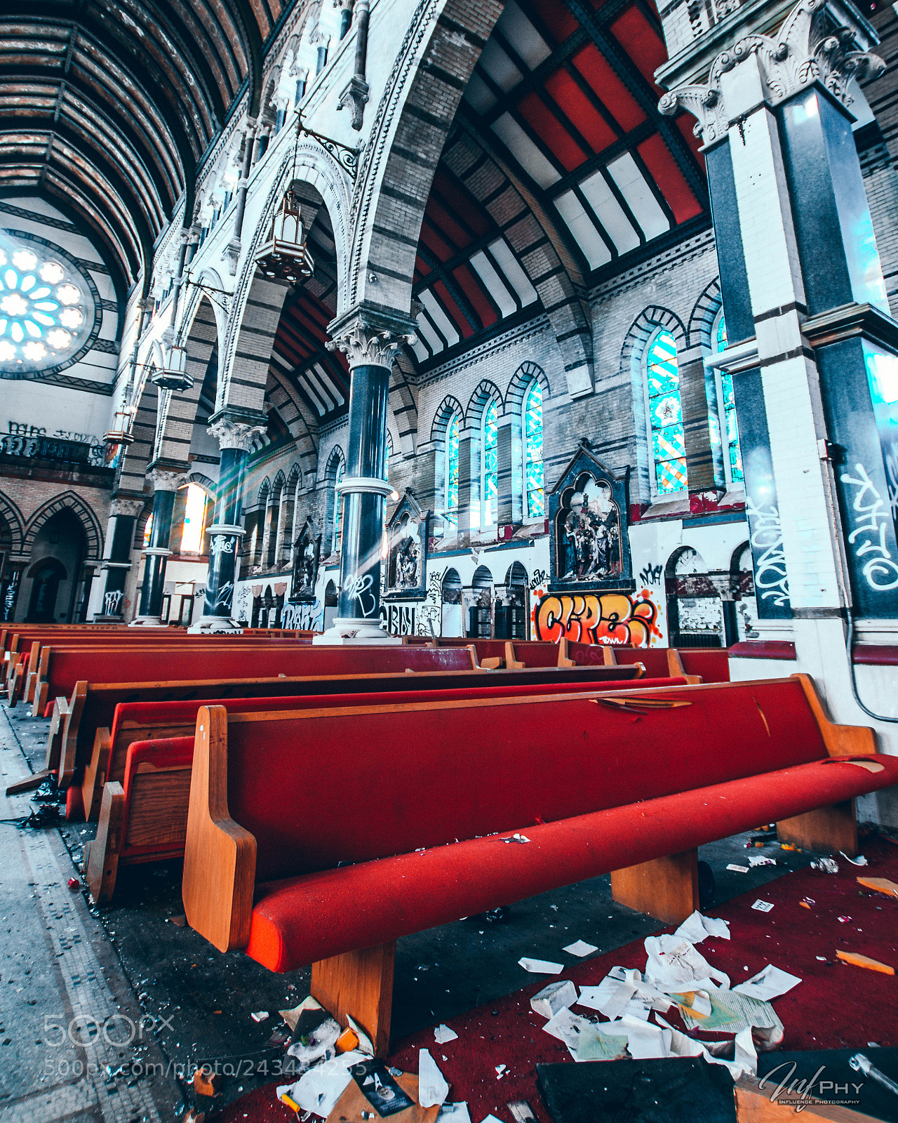 Canon EOS 60D sample photo. Abandoned church ⛪ photography