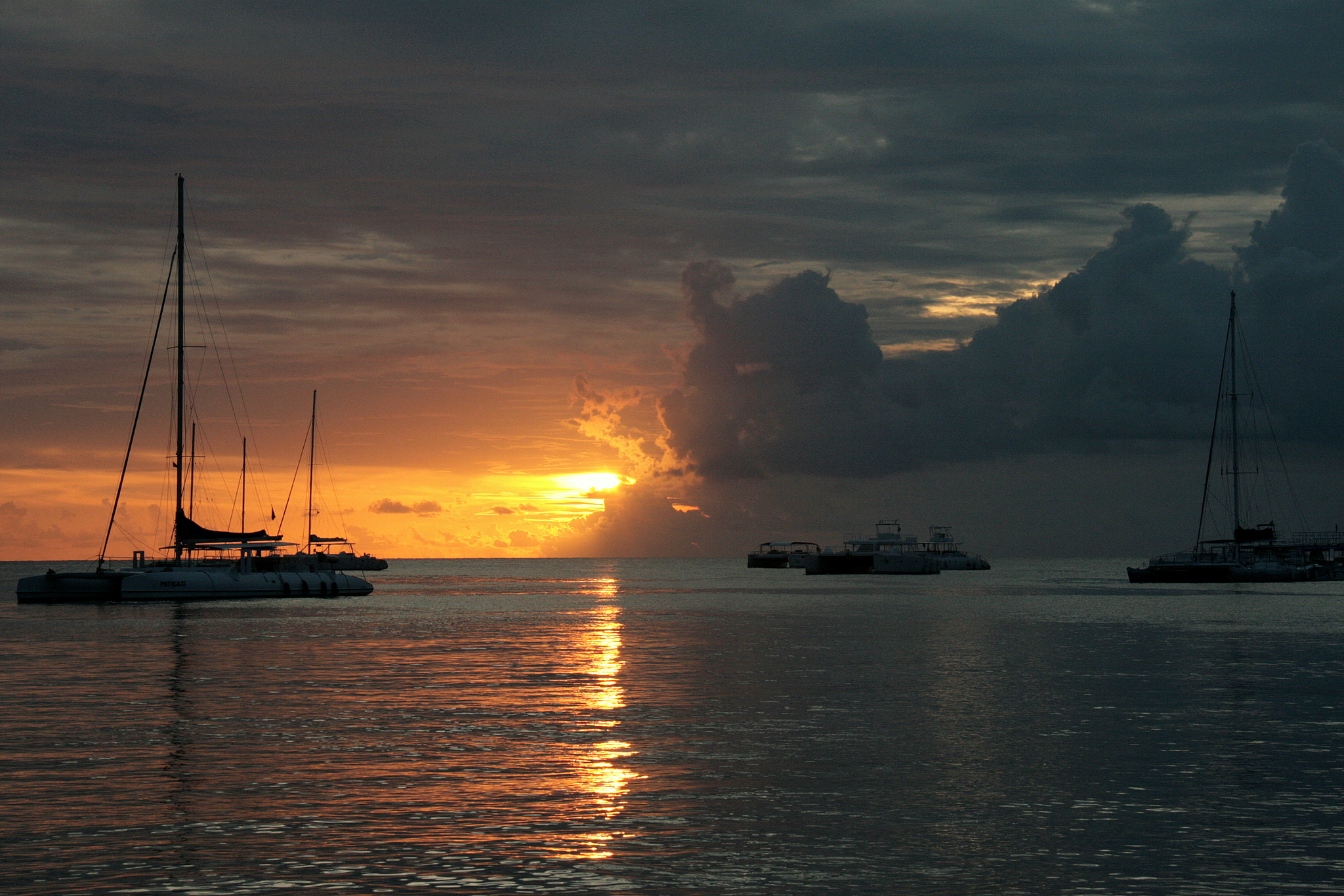Canon EF-S 18-200mm F3.5-5.6 IS sample photo. Bayahibe sunset photography