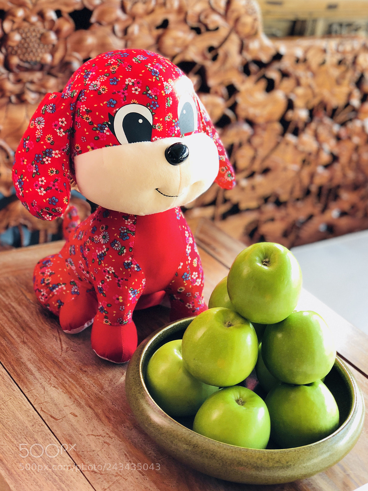 Apple iPhone X sample photo. Happy new year of photography