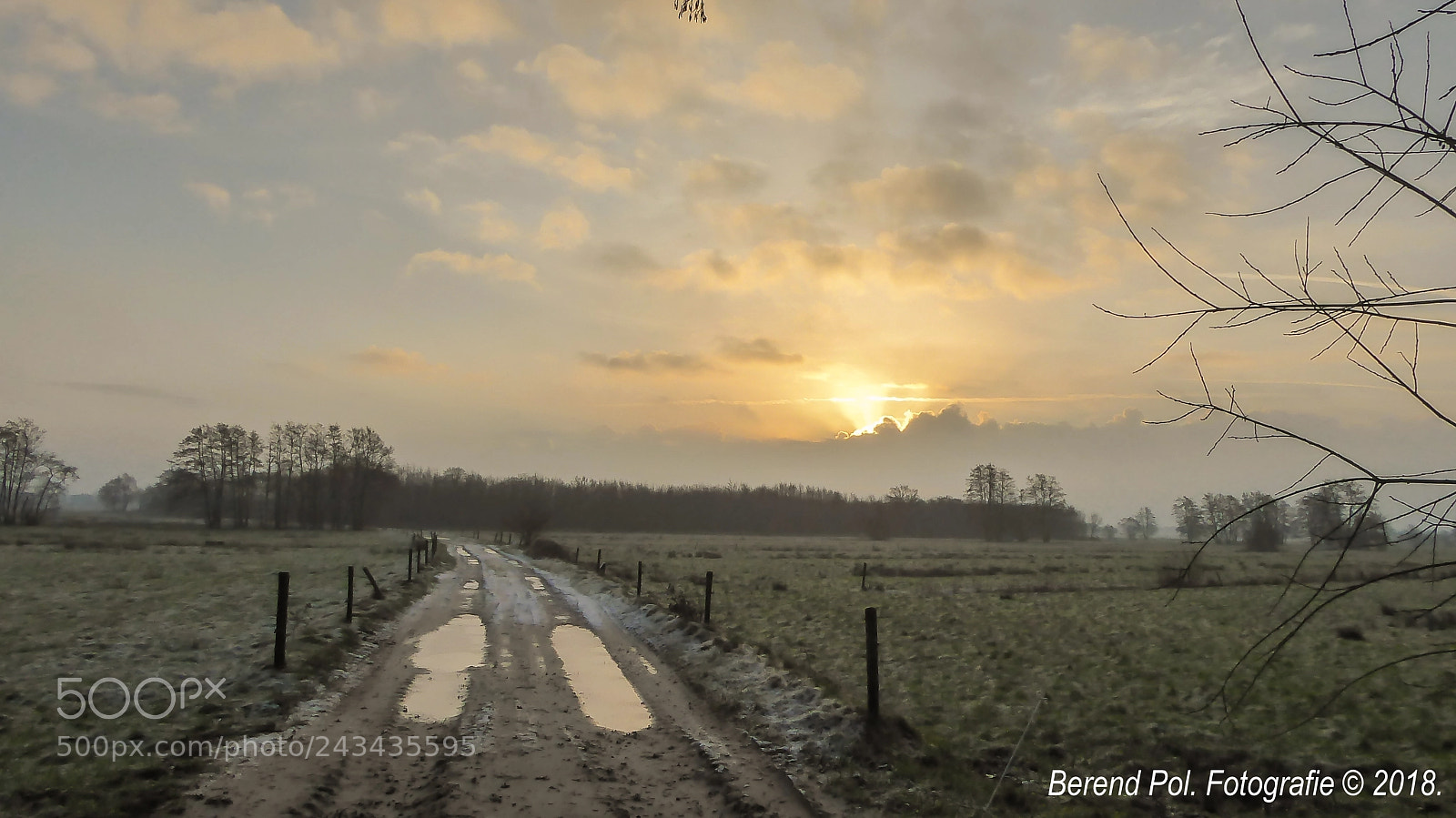 Panasonic Lumix DMC-ZS50 (Lumix DMC-TZ70) sample photo. Een morgen in de photography