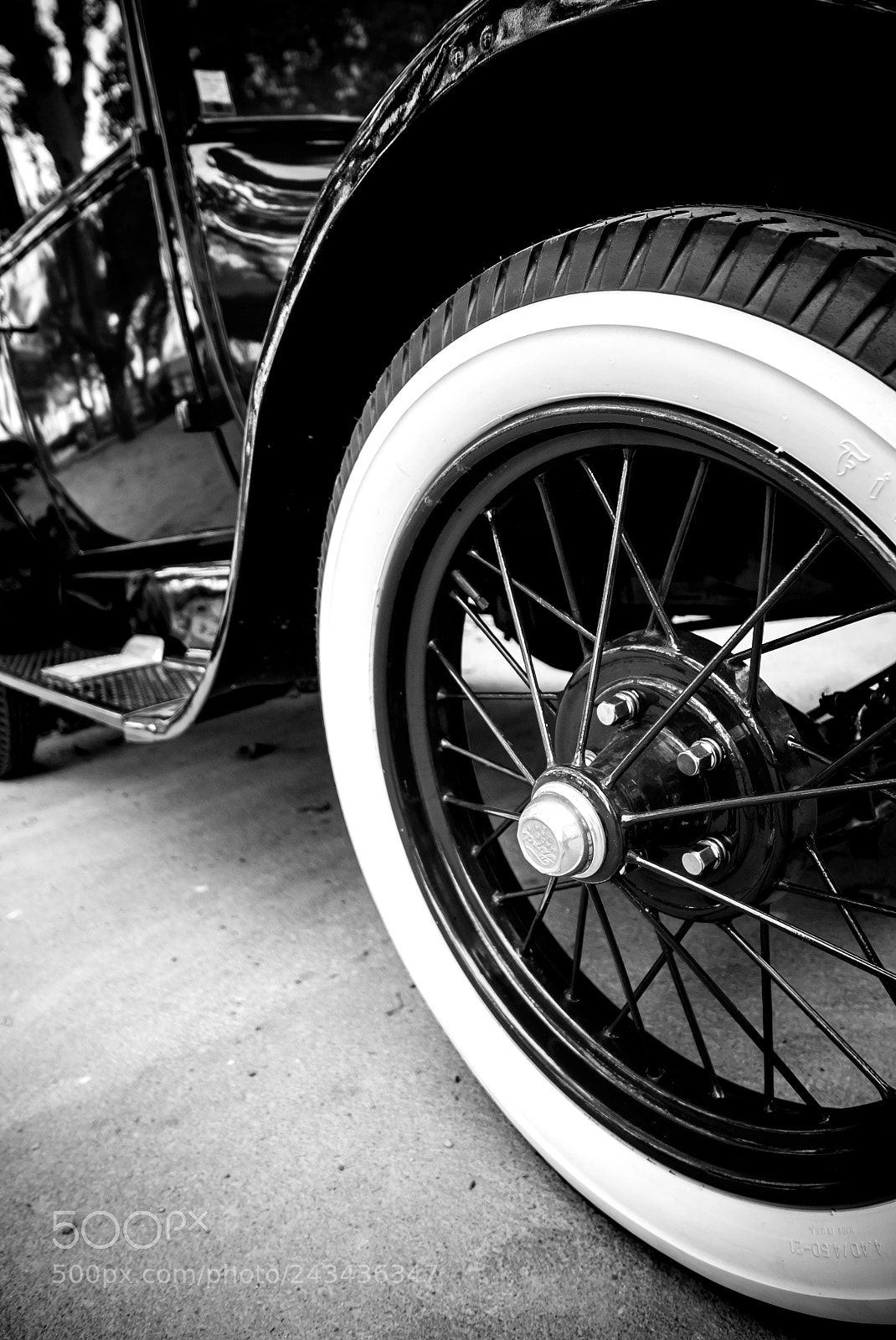 Panasonic Lumix DMC-LX100 sample photo. Car porn photography