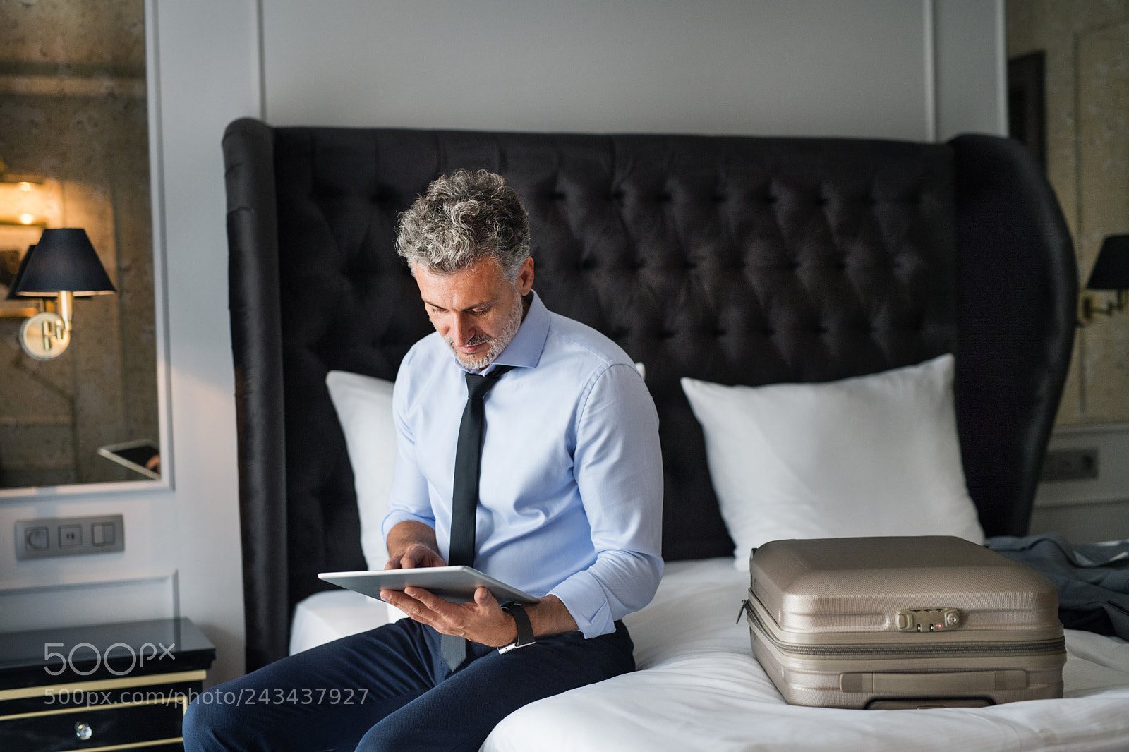 Nikon D5 sample photo. Mature businessman with tablet photography