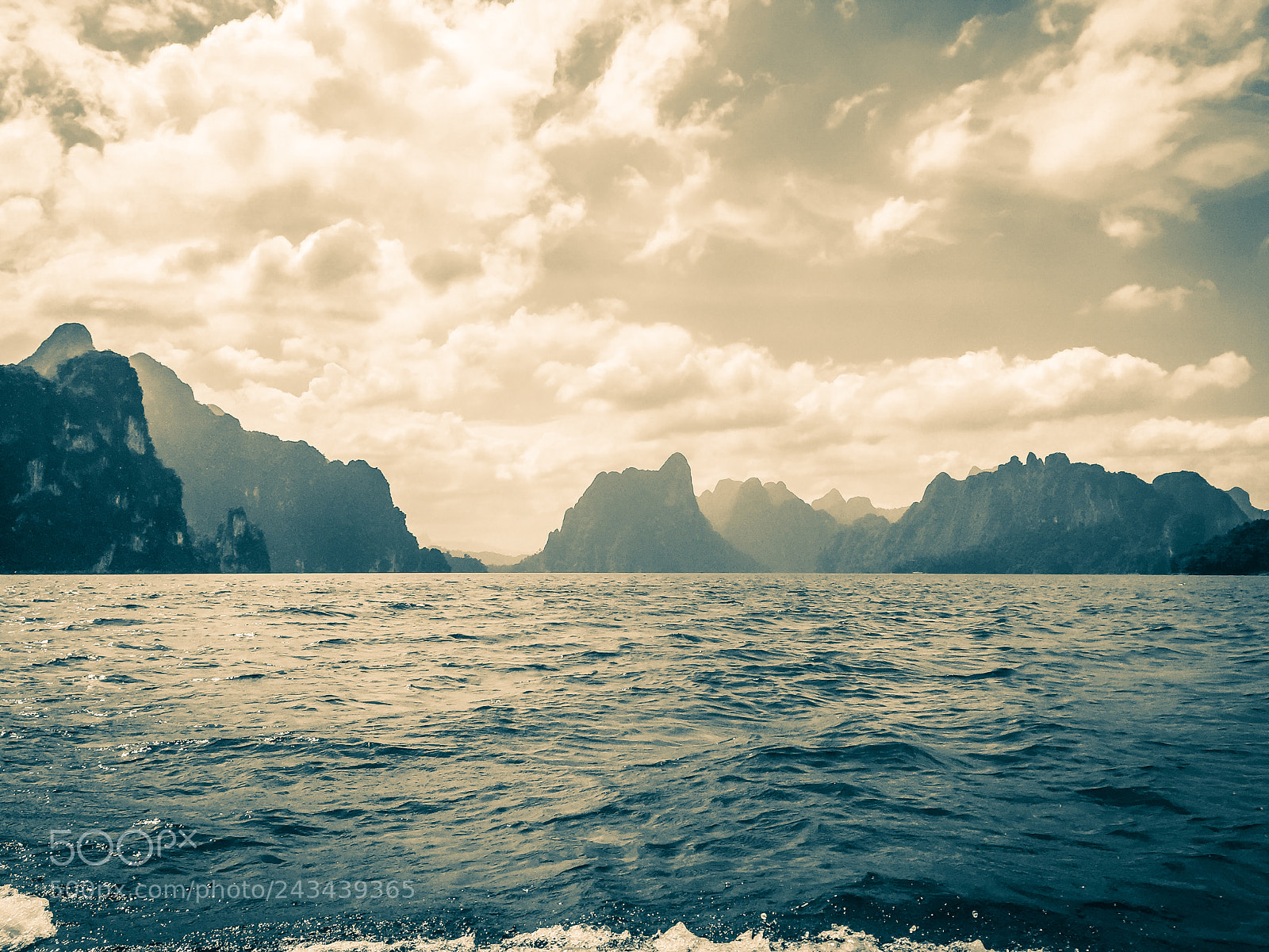 Apple iPhone 6 sample photo. View from khao sok.jpg photography