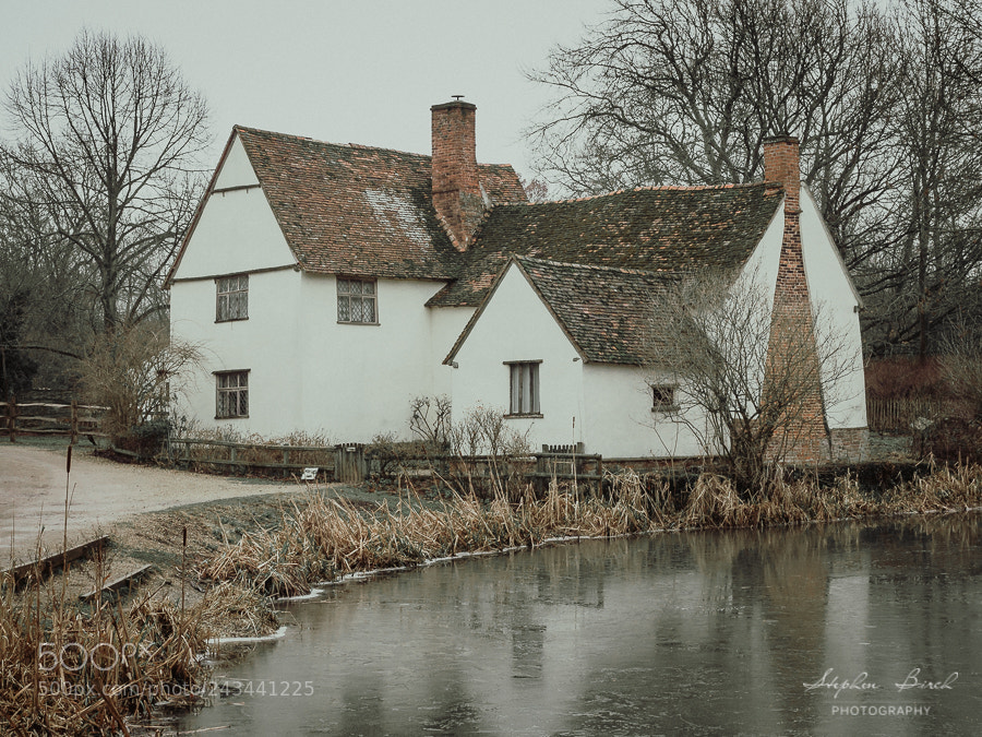 Olympus OM-D E-M1 sample photo. Flatford mill photography
