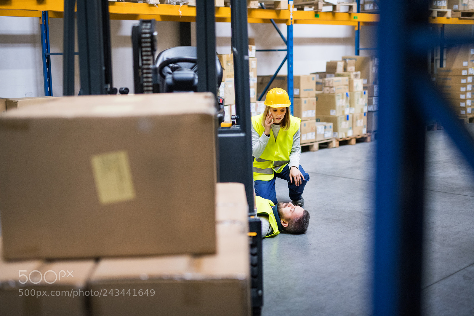 Nikon D5 sample photo. Warehouse workers after an photography
