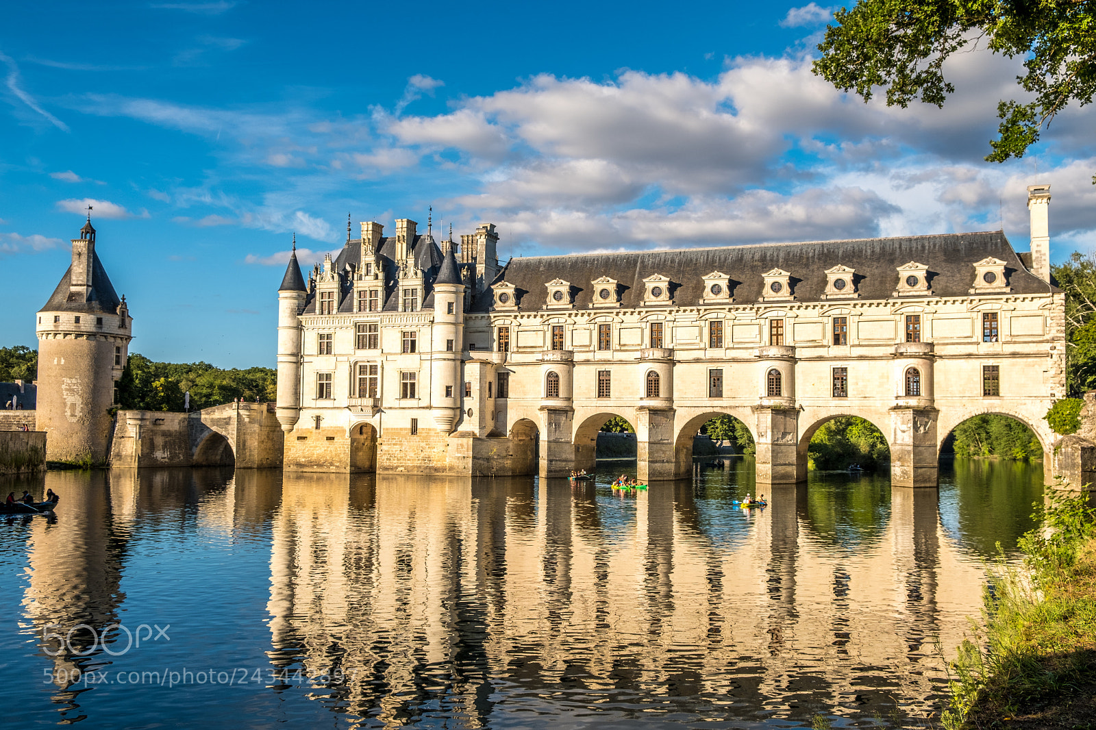 Fujifilm X-T2 sample photo. Beautiful chenonceaux casttle in photography