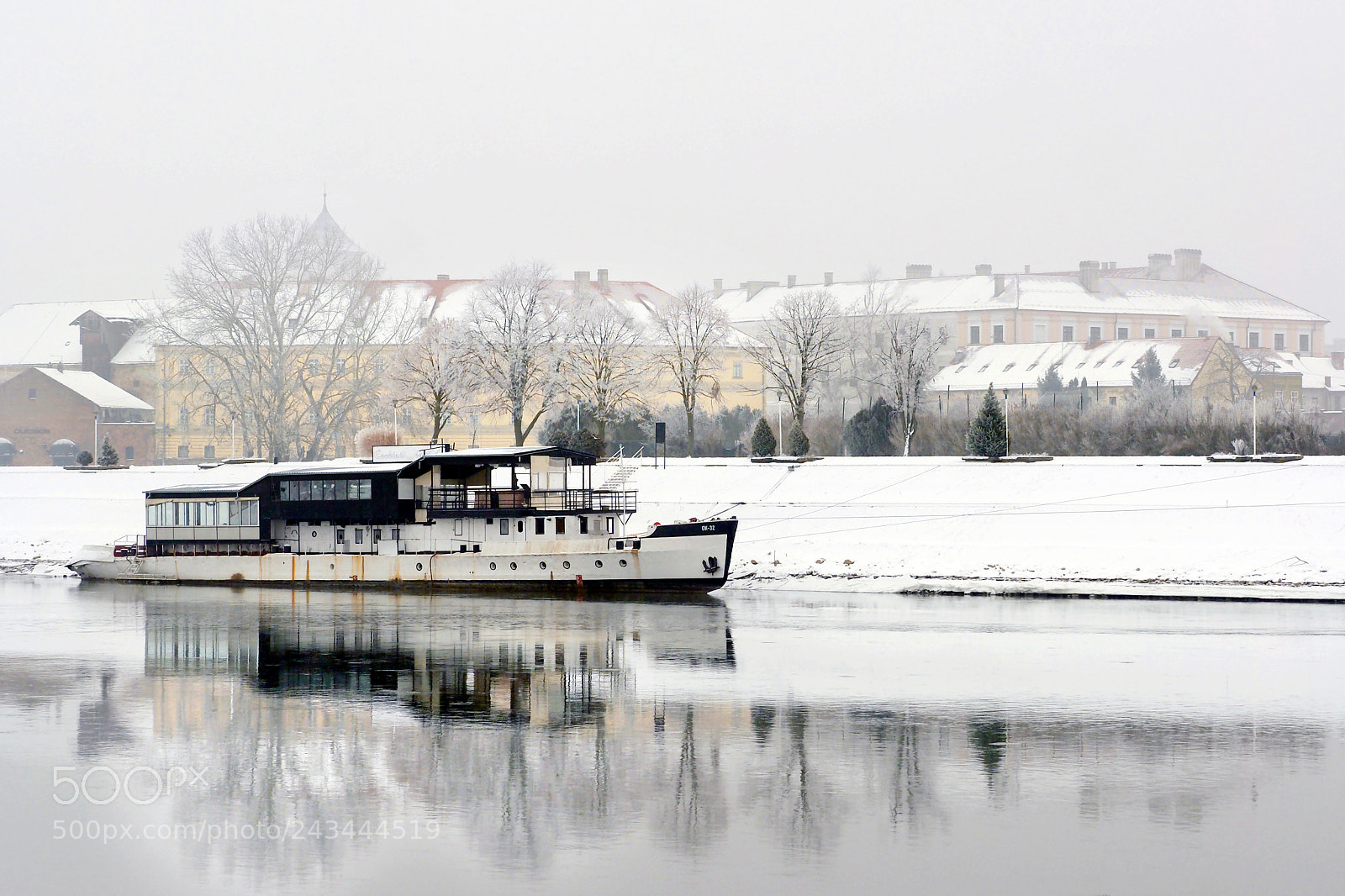 Olympus OM-D E-M1 sample photo. Winter dream photography