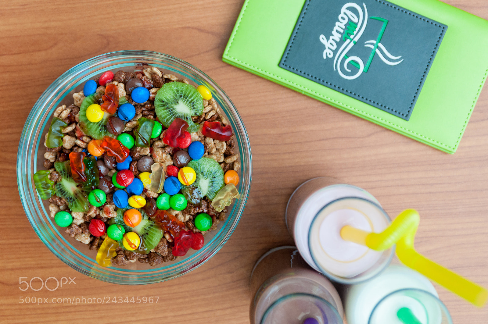 Nikon D90 sample photo. M&ms & flakes photography