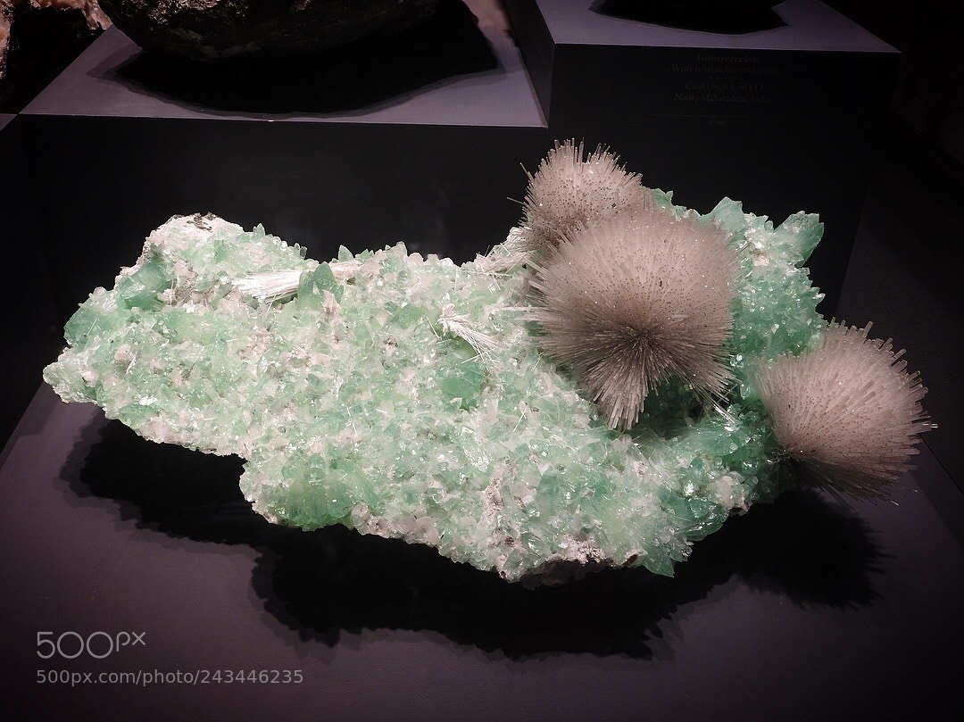 Nikon Coolpix P900 sample photo. Spiky zeolite photography