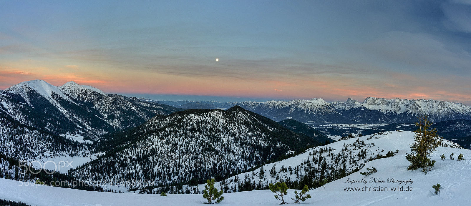Nikon D800 sample photo. Moonrise photography