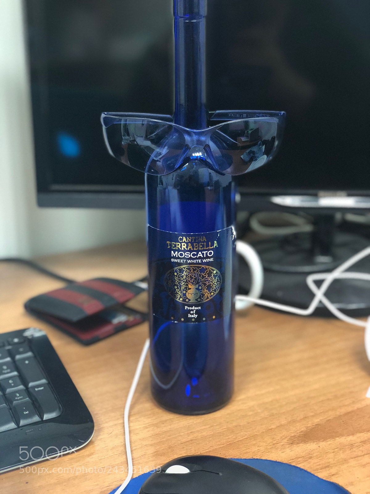 Apple iPhone X sample photo. Blue night photography