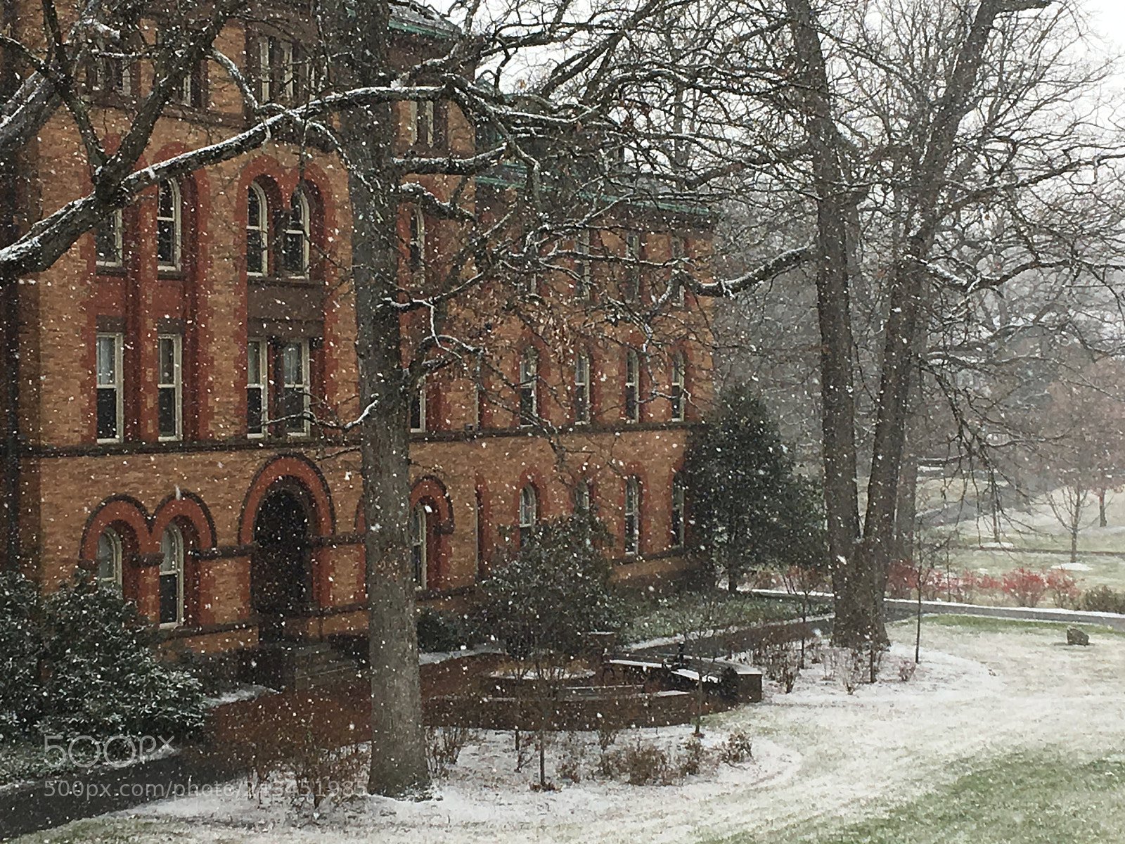 Apple iPhone 6s sample photo. Snowy building photography