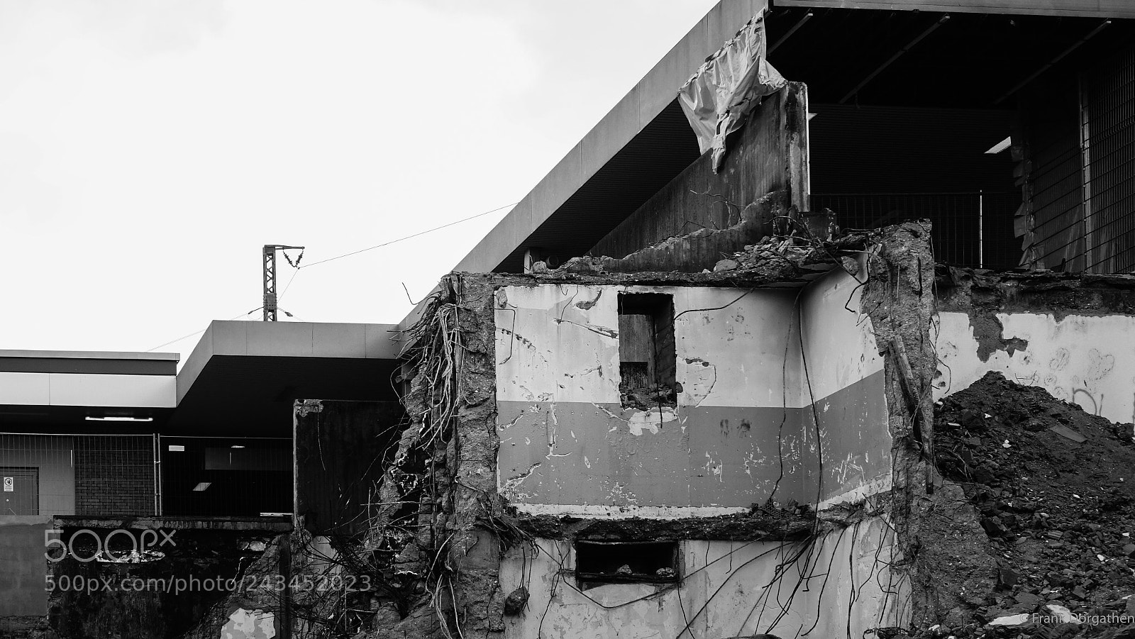 Sony Cyber-shot DSC-RX10 II sample photo. Demolition photography
