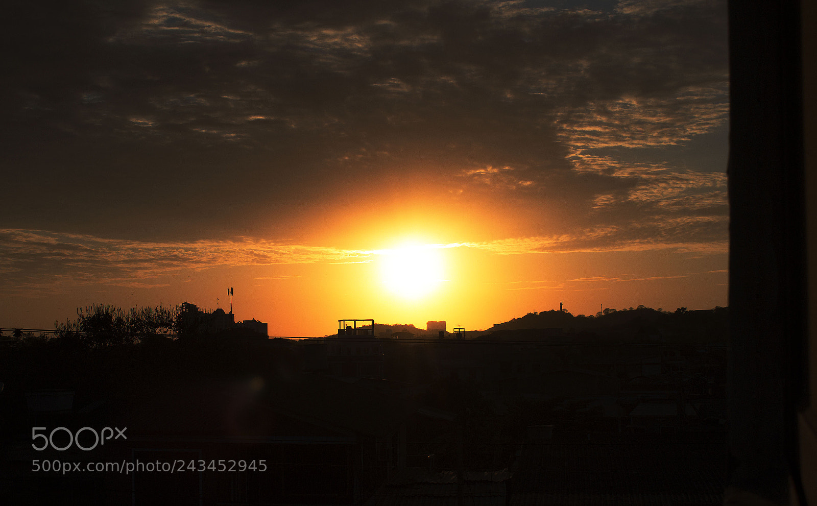 Canon EOS 1200D (EOS Rebel T5 / EOS Kiss X70 / EOS Hi) sample photo. Atardecer playa villamil photography