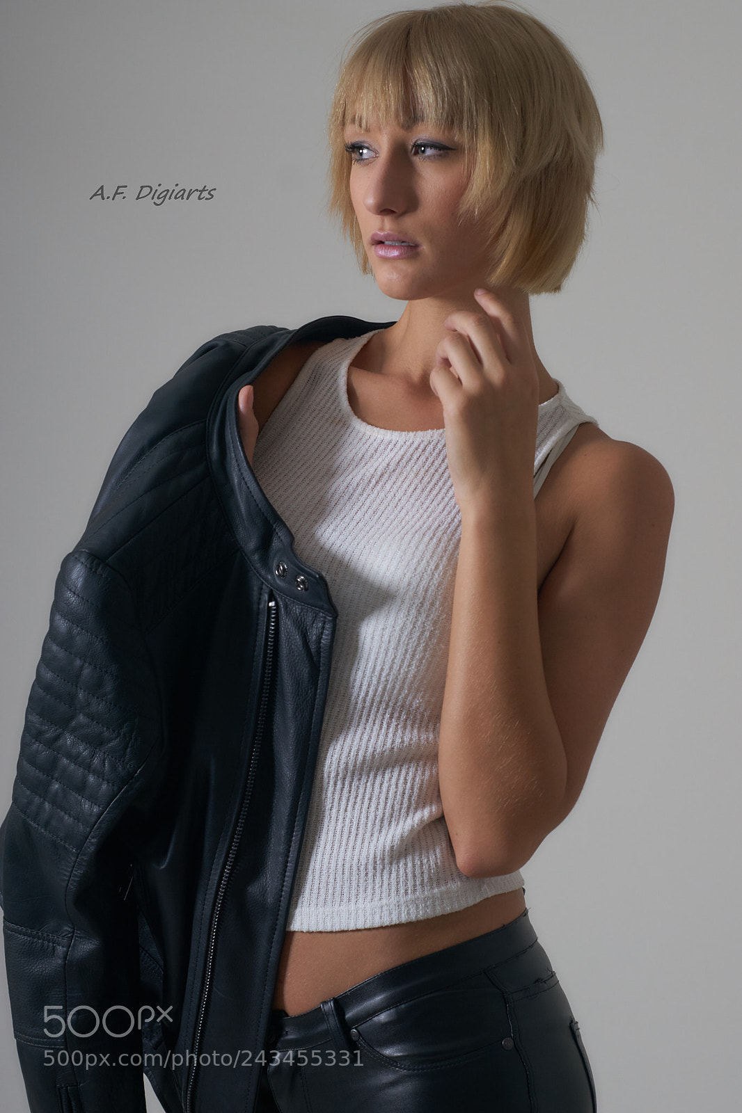 Sony ILCA-77M2 sample photo. Look photography