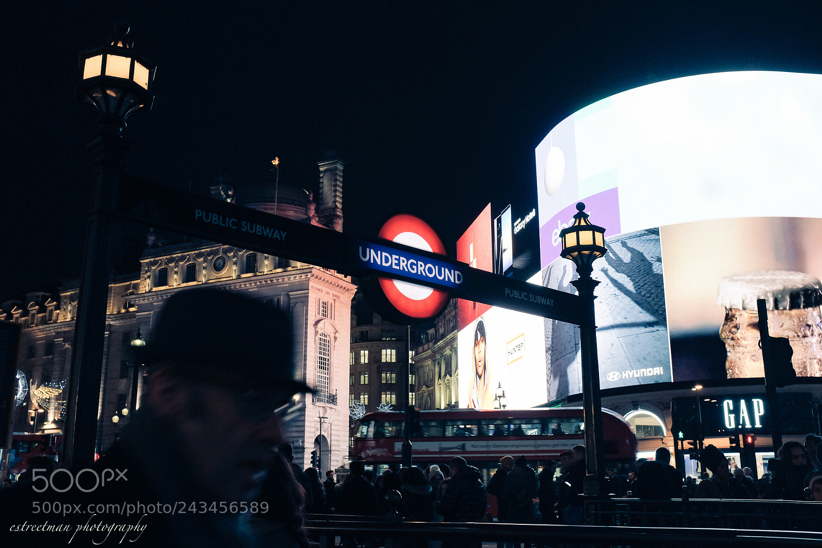 Fujifilm X100T sample photo. The underground photography