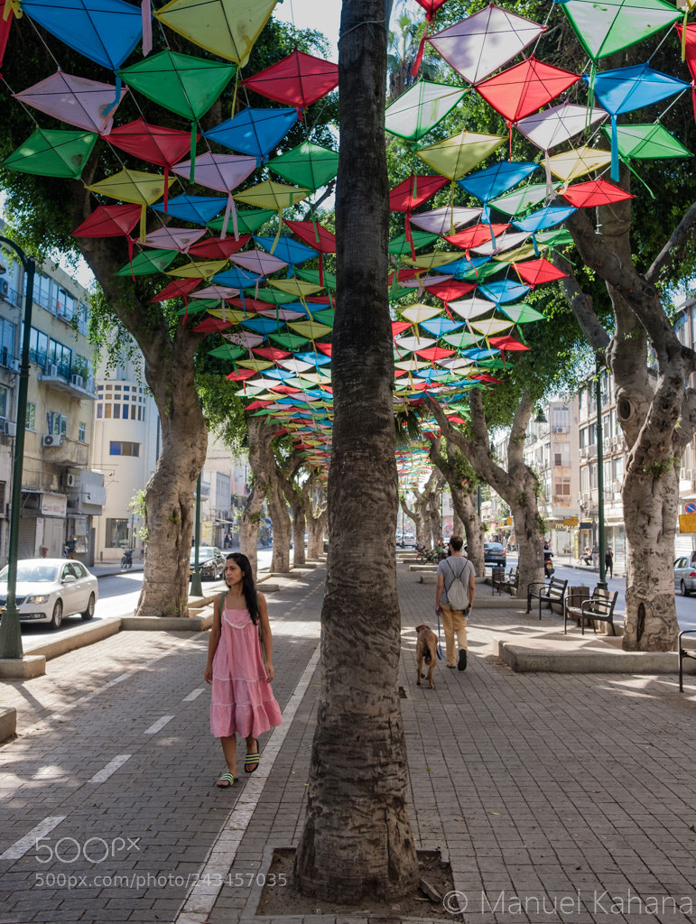 Fujifilm X-T2 sample photo. Kites over yaffo photography