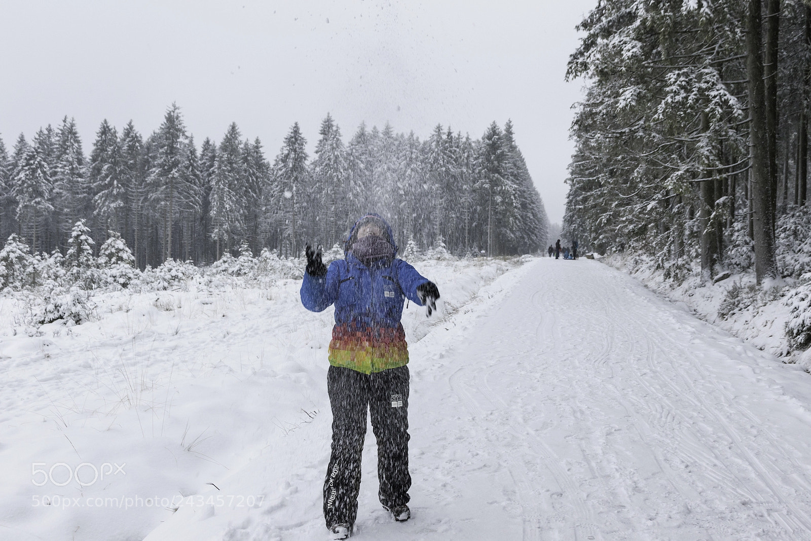 Canon EOS 7D Mark II sample photo. Winter hike photography